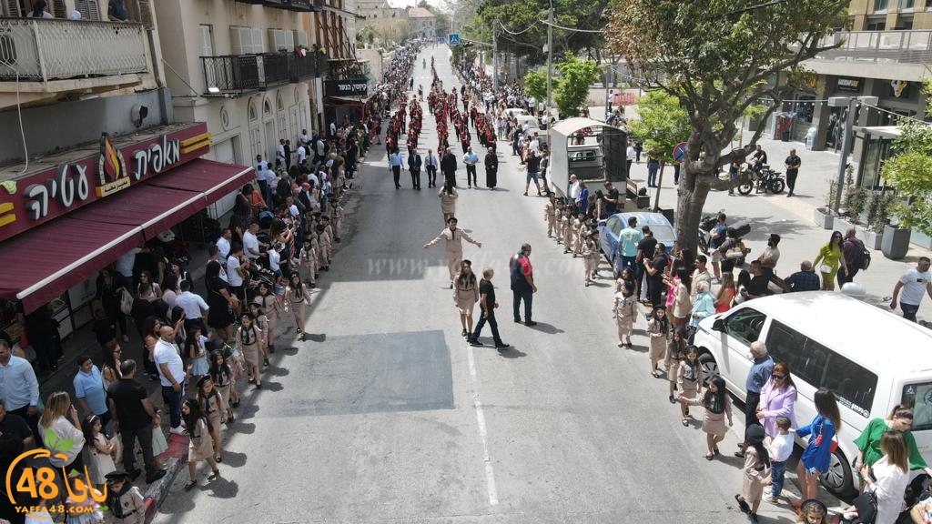 صور: استعراض كشفي ضخم في يافا بمناسبة يوم التقبيلة 